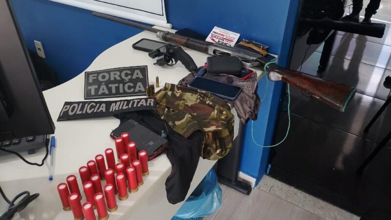 Cinco pessoas são presas com armas e munições na zona rural de Paranaíta