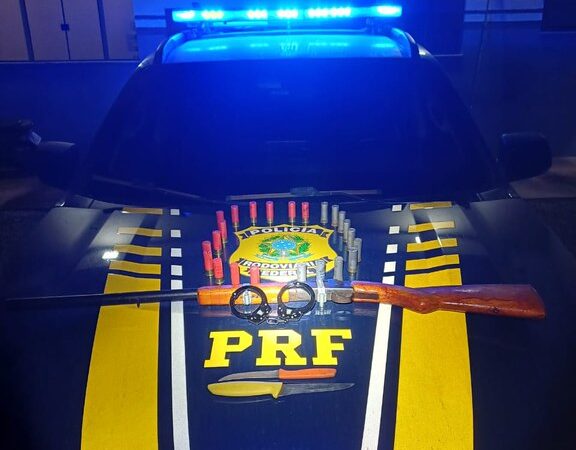 Motorista embriagado é preso com espingarda e facas após acidente na BR-163 em Sorriso