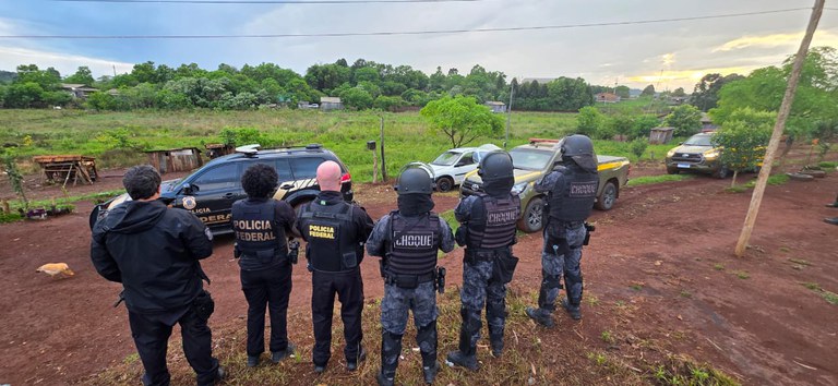 PF deflagra Operação Ártemis VII contra armazenamento de material de abuso infantil em Água Boa