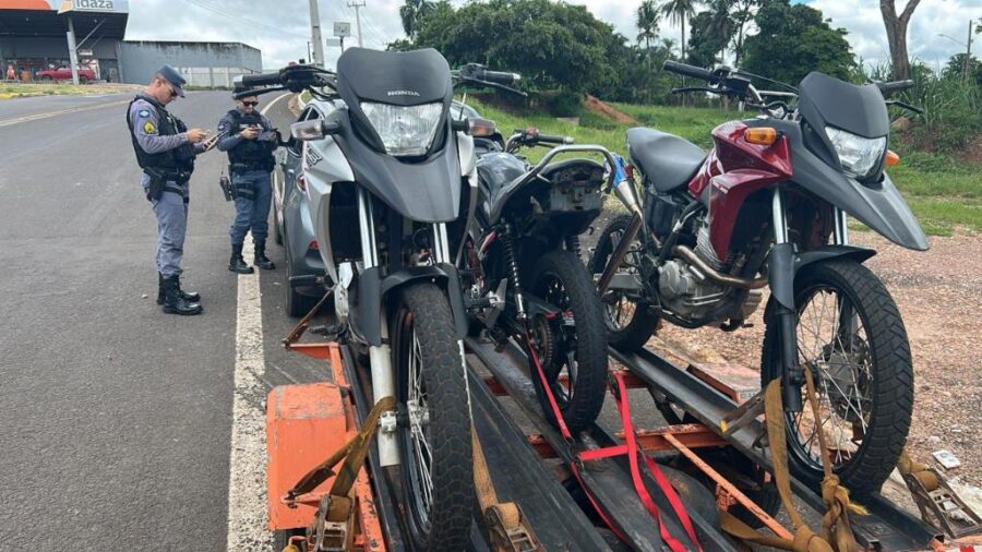 Operação Tolerância Zero: PM apreende 19 motos irregulares e detém suspeitos de tráfico em evento de “grau de moto”
