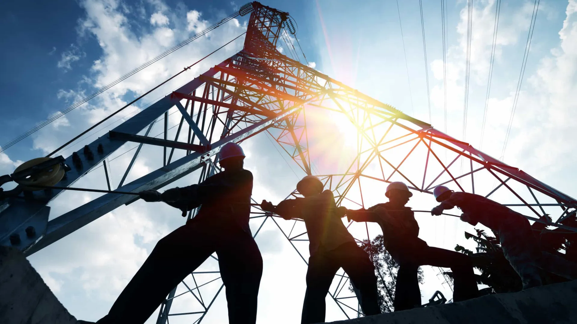 Taxa de desemprego no Brasil em outubro renova piso da série histórica, mostra IBGE