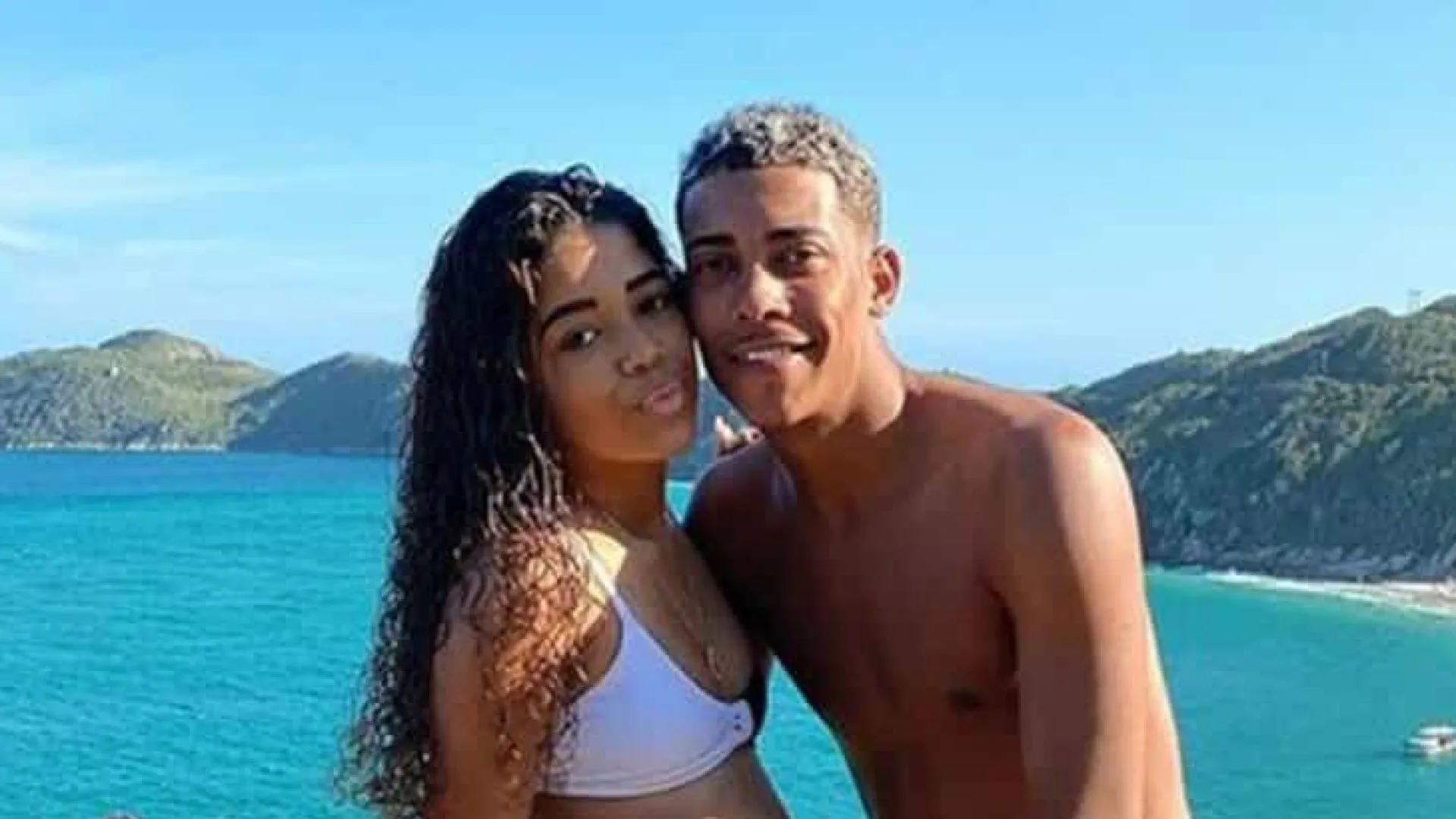 Vivi Noronha anuncia fim do casamento com MC Poze