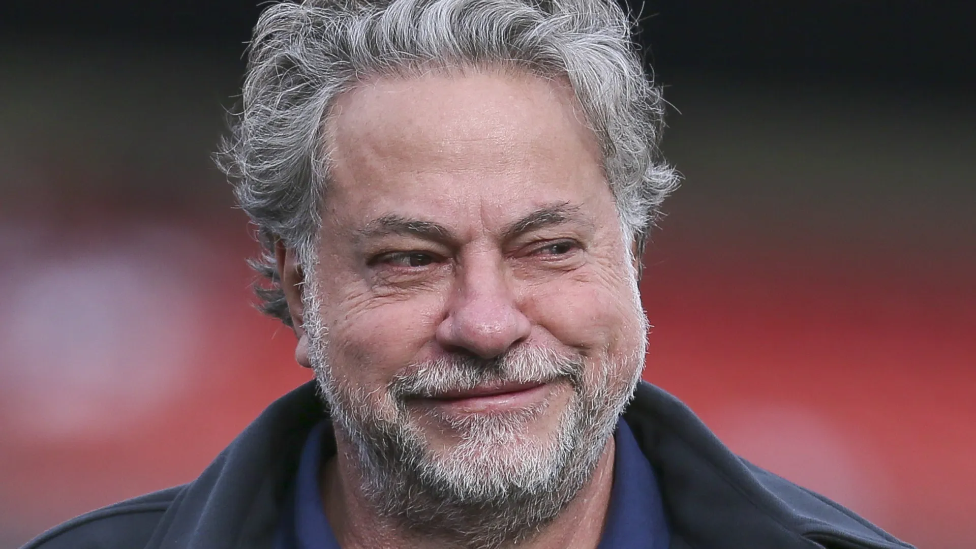 ‘Seria melhor ele focar nas questões dele’: diz Casares sobre Abel Ferreira