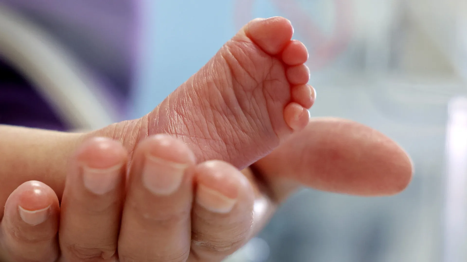 Saiba como será oferta de vacina que previne bronquiolite em bebês