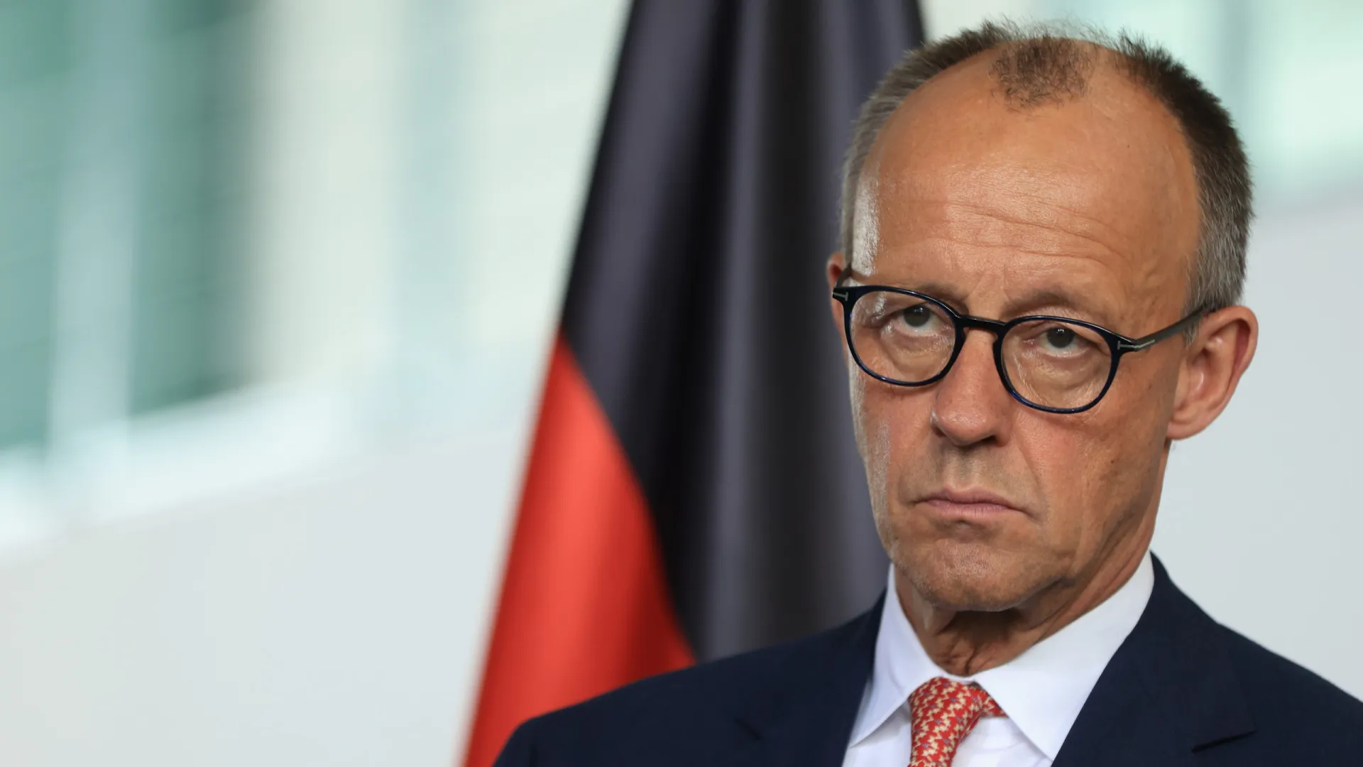 ‘Arrogante e preconceituosa’, diz prefeito de Belém sobre fala de primeiro-ministro alemão