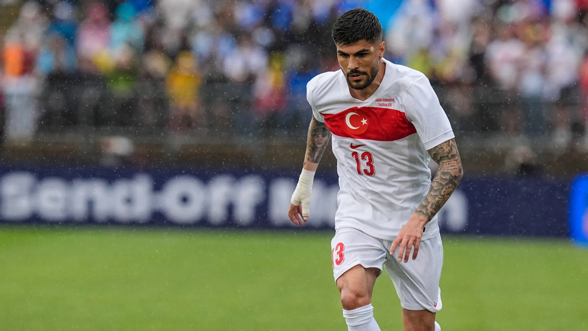 Escândalo de apostas abala futebol turco e suspende 27 jogadores da elite