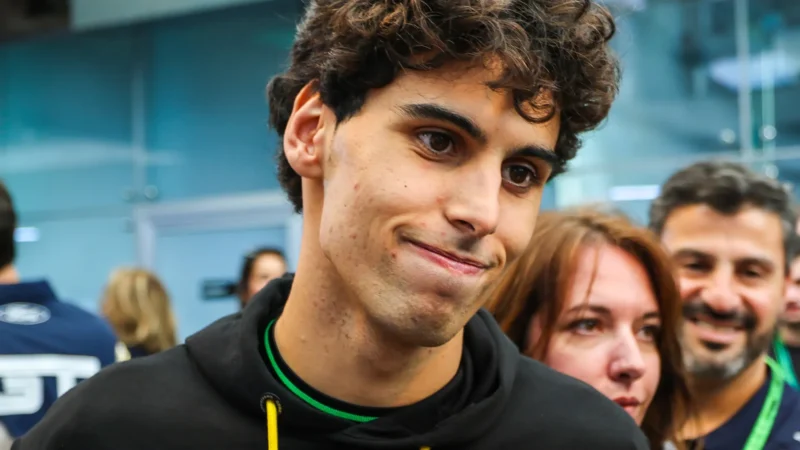 Bortoleto agradece torcida e desabafa: ‘Não completar foi uma dor enorme’