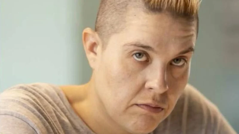 ‘Fui apagada, mas o público foi lá e corrigiu’, diz Letícia Rodrigues, que faz Sandrão em ‘Tremembé’