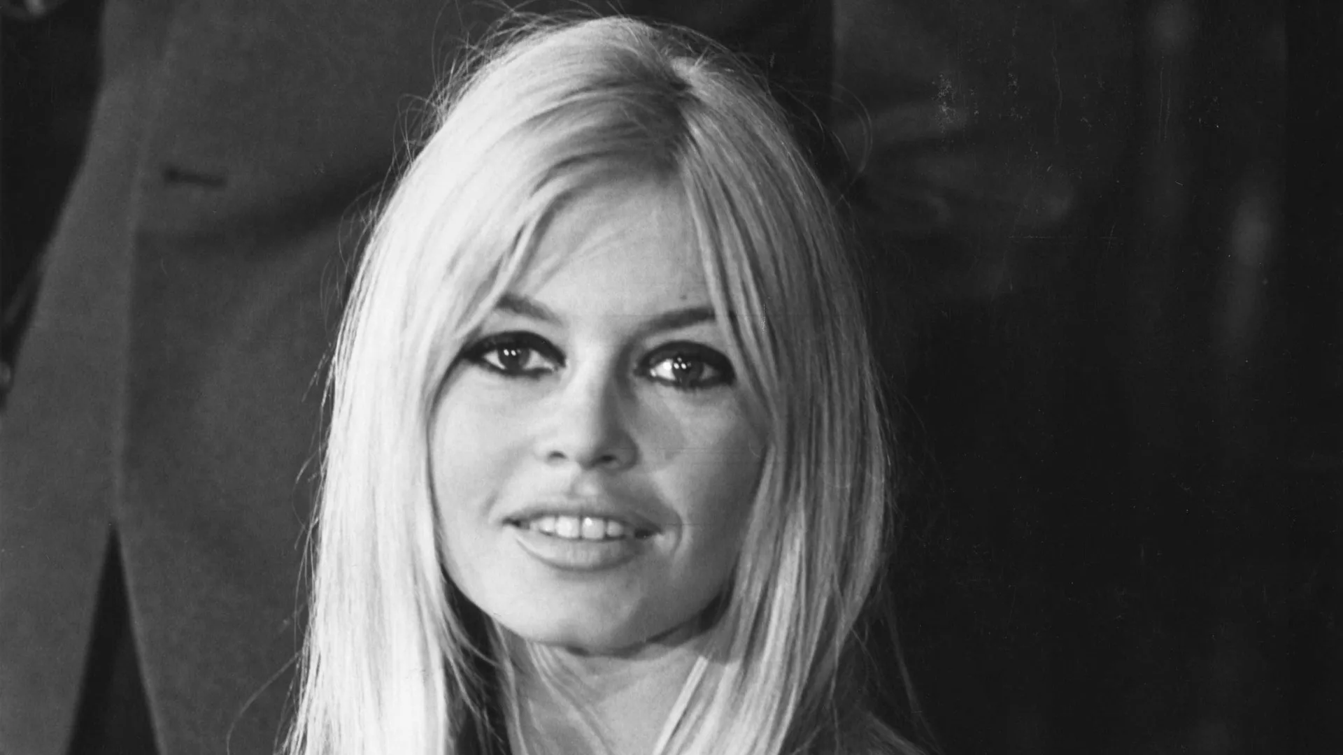 Macron homenageia Bardot: “Personificava vida de liberdade. Uma lenda”