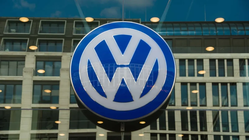 Trabalhadores processam Volkswagen por regime análogo à escravidão