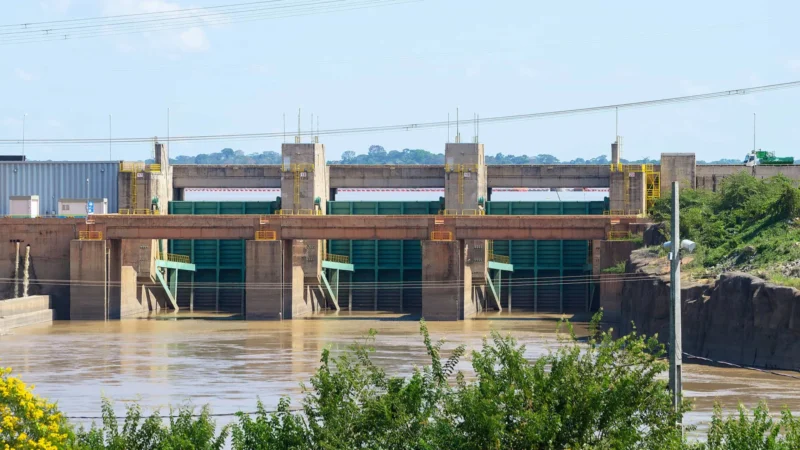 Volume de água que chegará às hidrelétricas em janeiro ficará abaixo da média, diz ONS