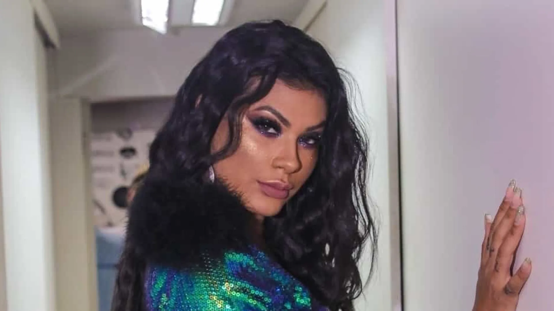 ‘Mulher gostosa não sofre’, diz Pocah sobre separação