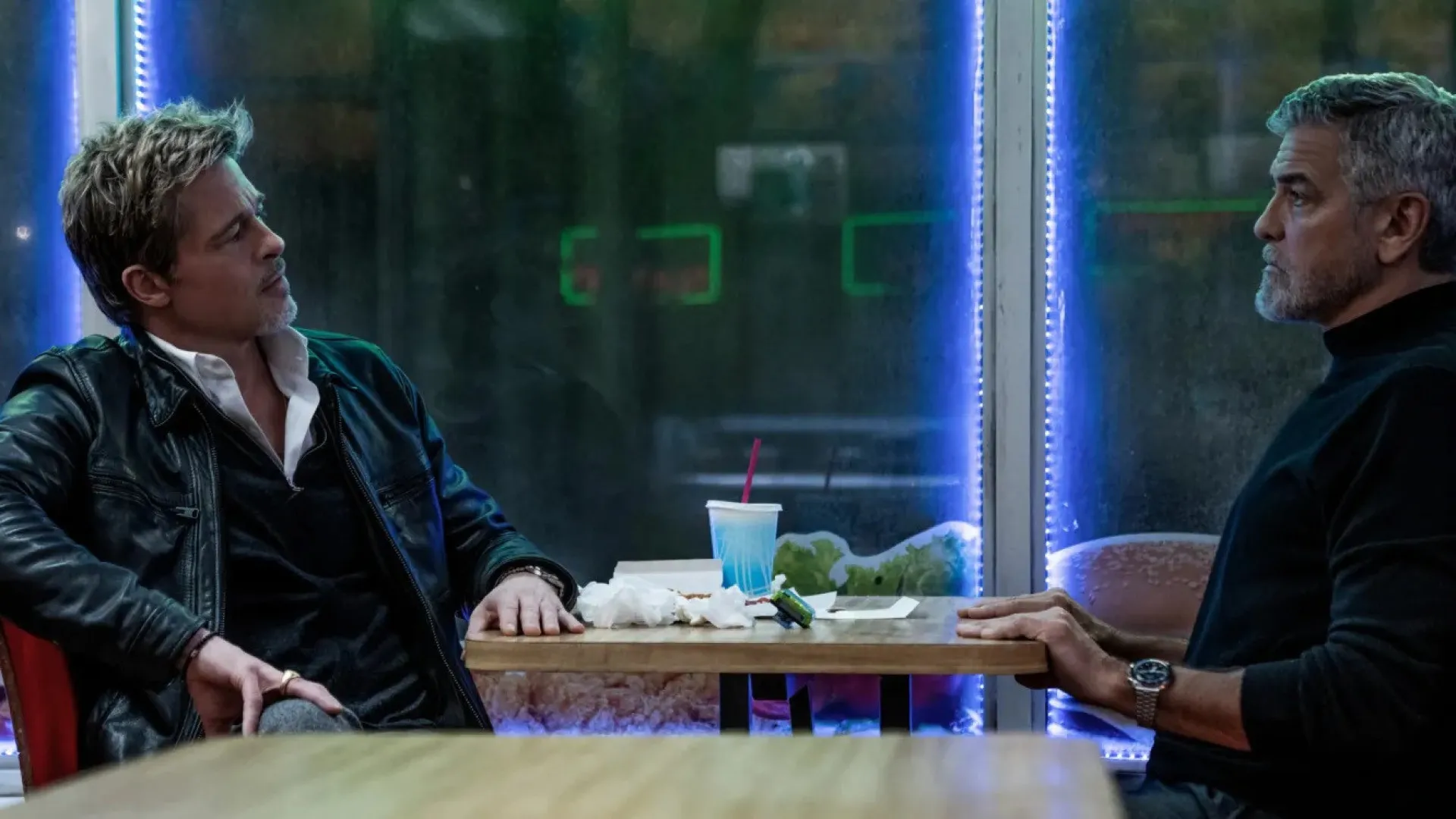 George Clooney diz que ainda sente o baque por ter perdido papel para Brad Pitt