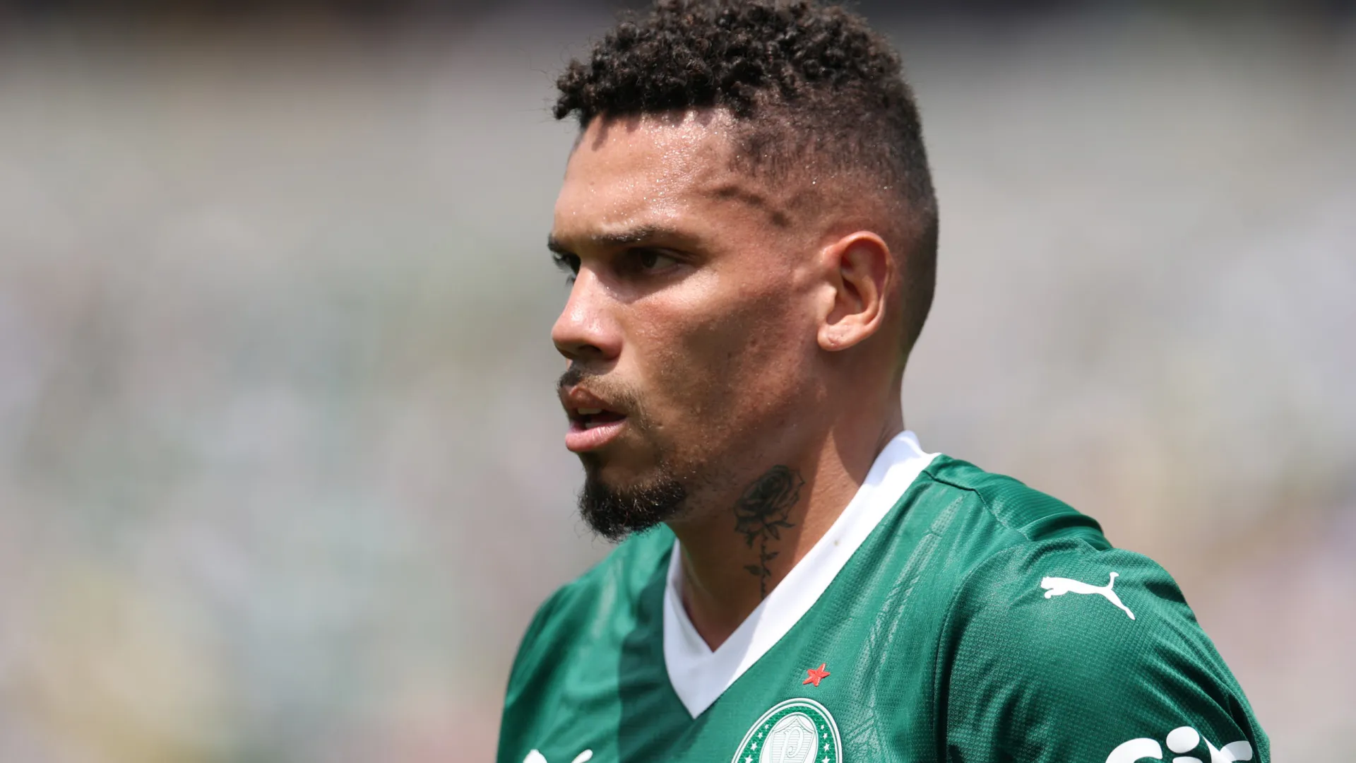 Médico do Palmeiras diz que Paulinho é desfalque no início de 2026