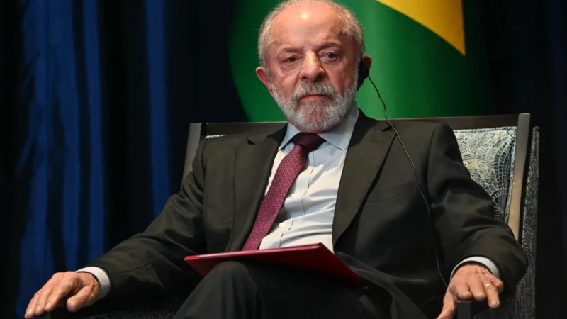 Lula diz que espera nova revogação de tarifas após conversa por telefone com Trump
