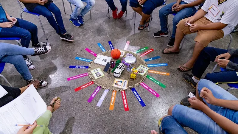 Parceria entre Judiciário e Prefeitura leva círculos de paz à população de Peixoto de Azevedo