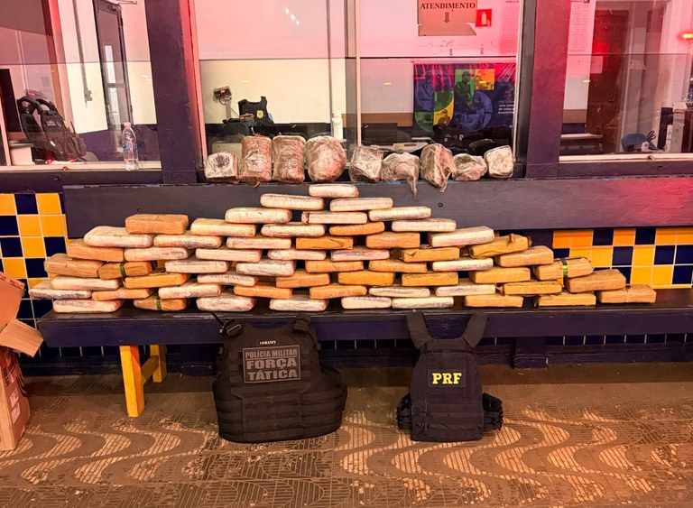 Fuga alucinada termina em apreensão de 73 kg de skunk na MT-130