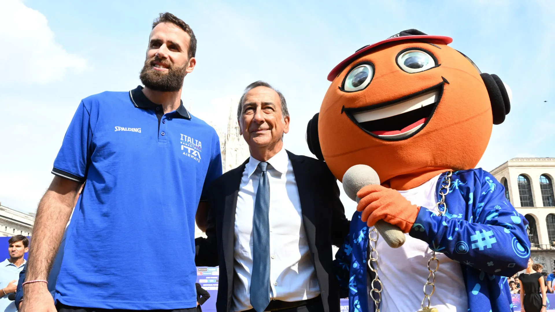 Prefeito de Milão critica presença de agentes do ICE nos Jogos Olímpicos