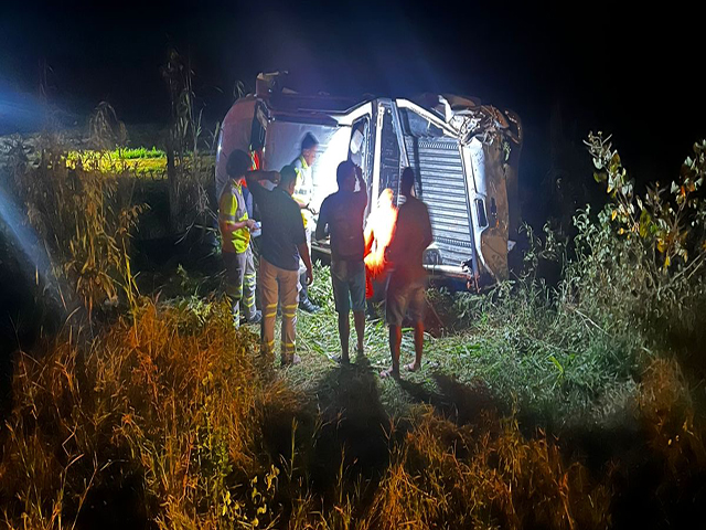 BR163: Mesmo feridas, mulheres cobram por programa após capotamento