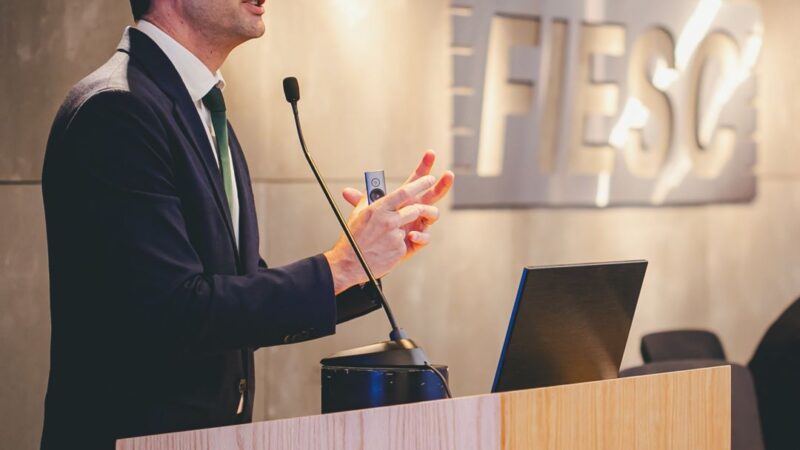 Acordos abrem mercados e competências constroem o desenvolvimento