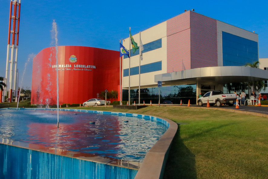 Assembleia aprova contas do Governo de MT e destaca recorde de arrecadação e investimentos em 2024