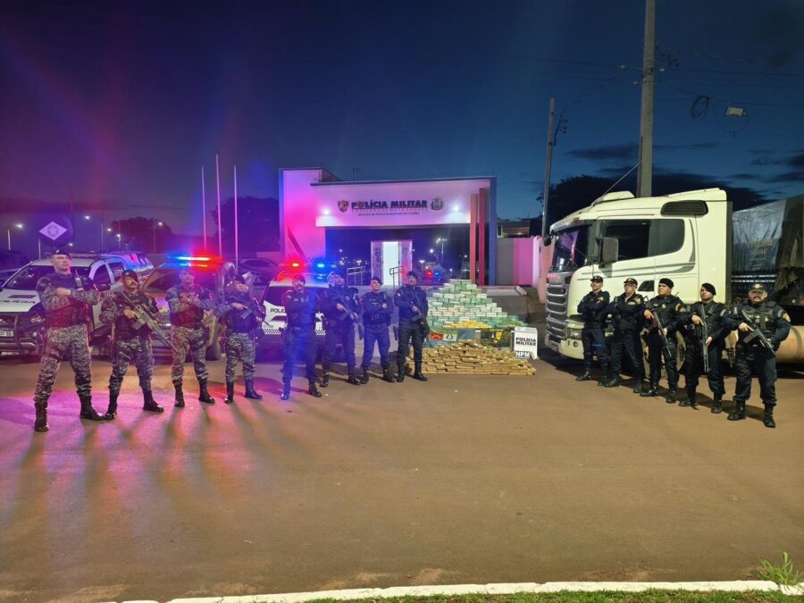 Golpe no tráfico: PM apreende cerca de 400 kg de drogas na BR-163 em Itaúba