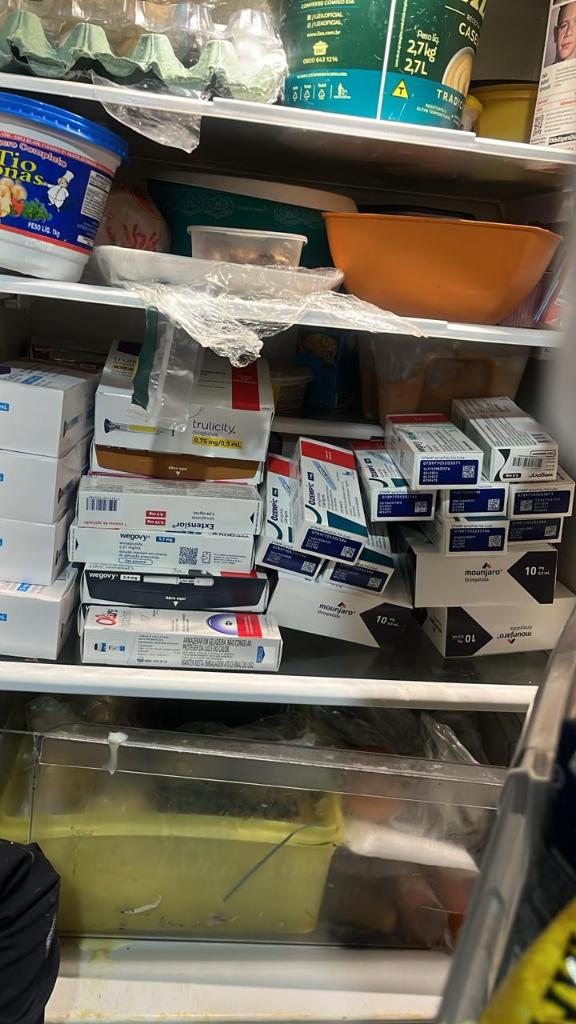 Casal é preso após roubo a farmácia e medicamentos são recuperados em Cuiabá