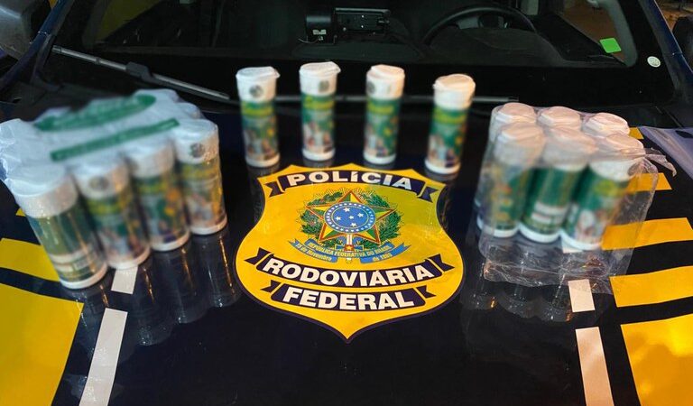 PRF apreende cerca de 3 kg de metanfetamina em ônibus na BR-364, em Rondonópolis