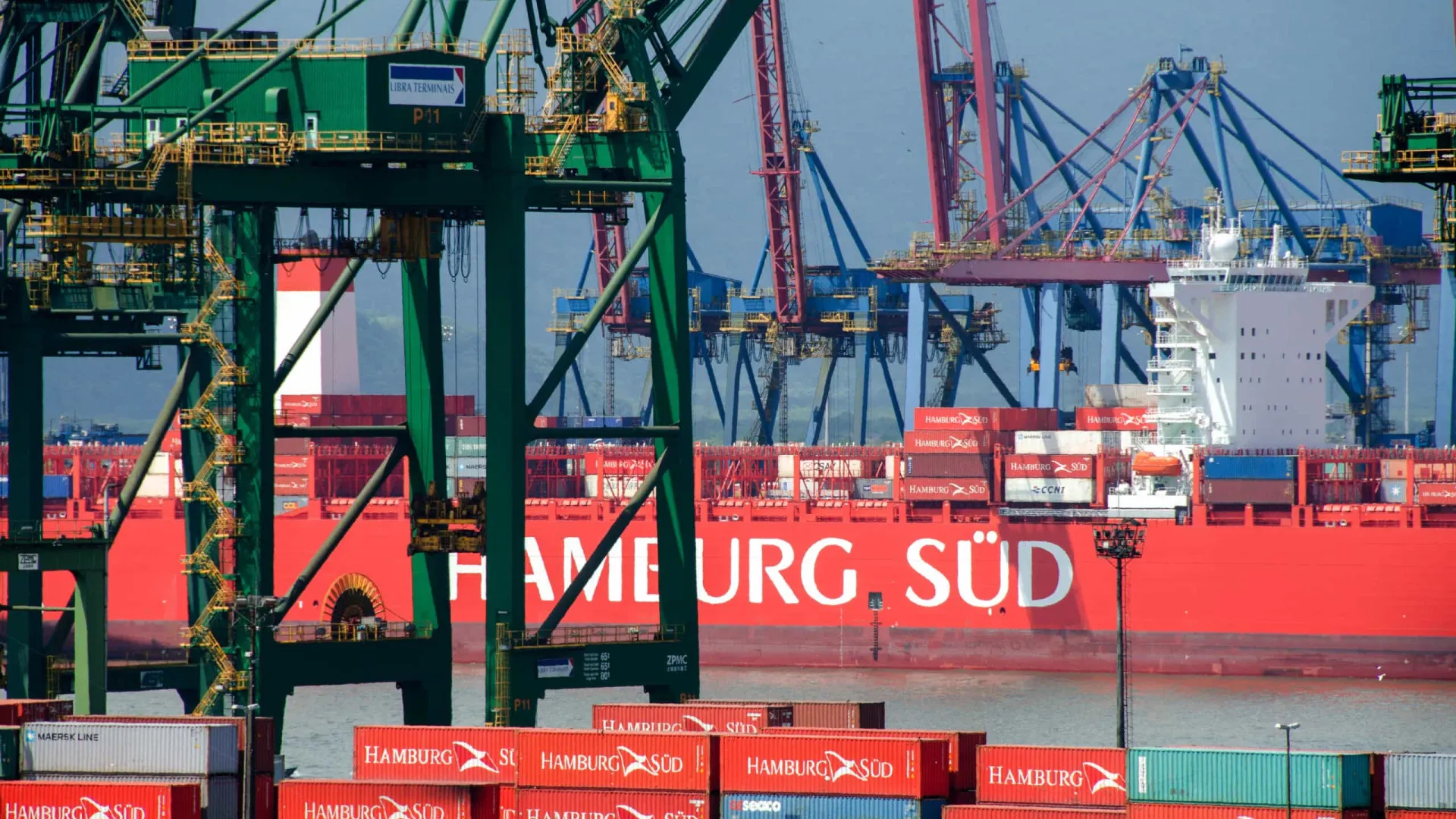 Autoridade Portuária projeta novo recorde em Santos em 2025