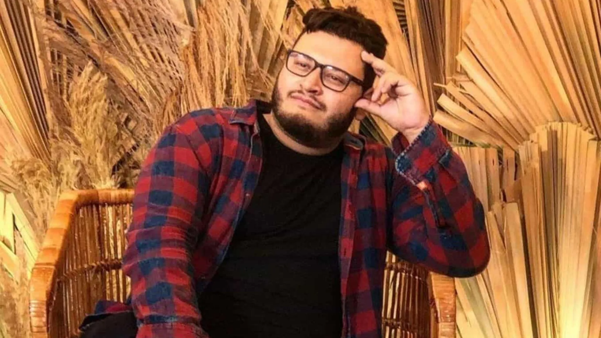 Babu Santana revela que Victor Hugo, do BBB 20, recebeu pombo decapitado pelo correio