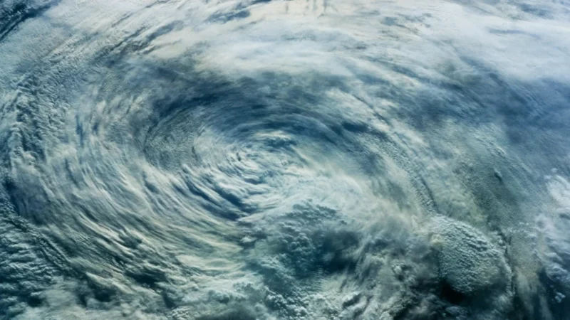 Ciclone deve atingir Sul do país e levar chuvas a São Paulo no fim de semana