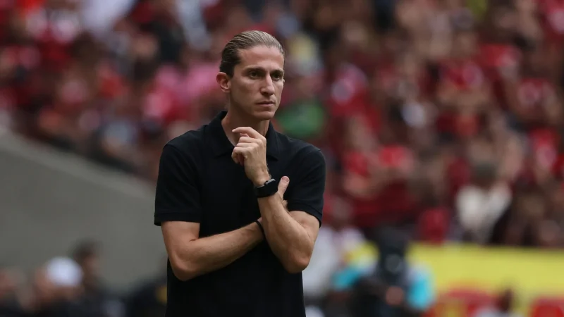 Filipe Luís atinge marca negativa no Flamengo às vésperas da Supercopa