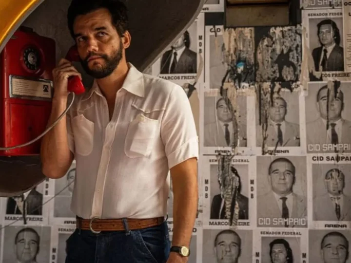 Depois de prêmios, O Agente Secreto está em mais salas de cinema