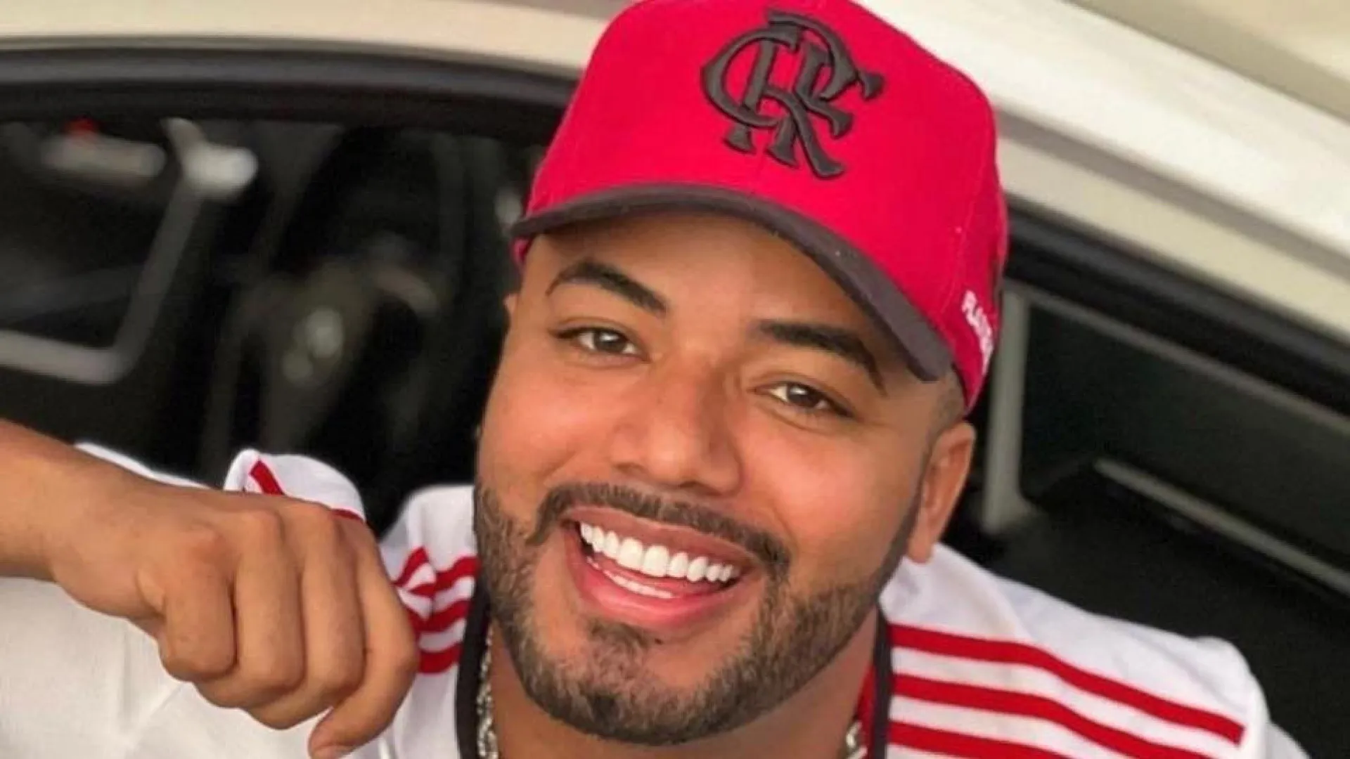 Preso, Hytalo Santos é condenado por dar golpe em seguidora