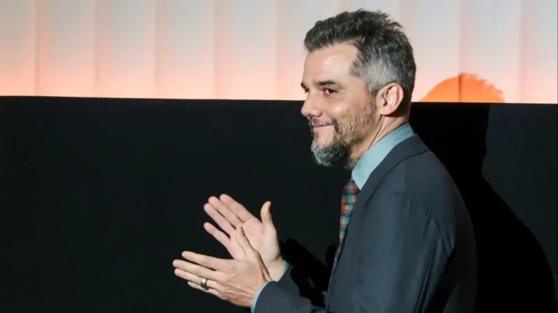 Wagner Moura recebe prêmio dos críticos de Nova York por ‘O Agente Secreto’