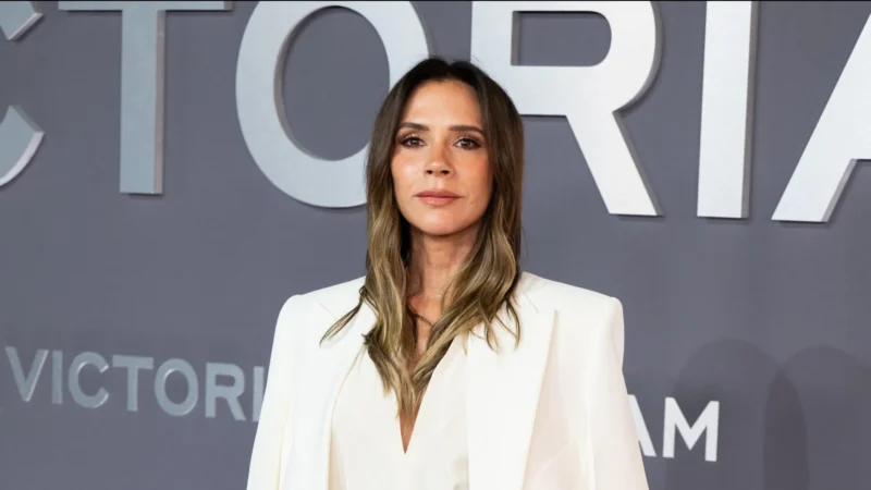 Veja os memes virais que estão deixando Victoria Beckham “devastada”