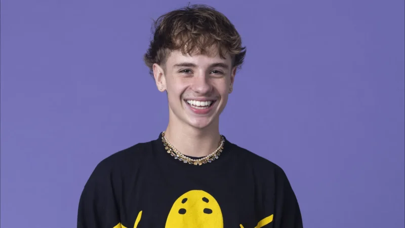 Juliano Floss, influenciador e dançarino, é confirmado no BBB 26