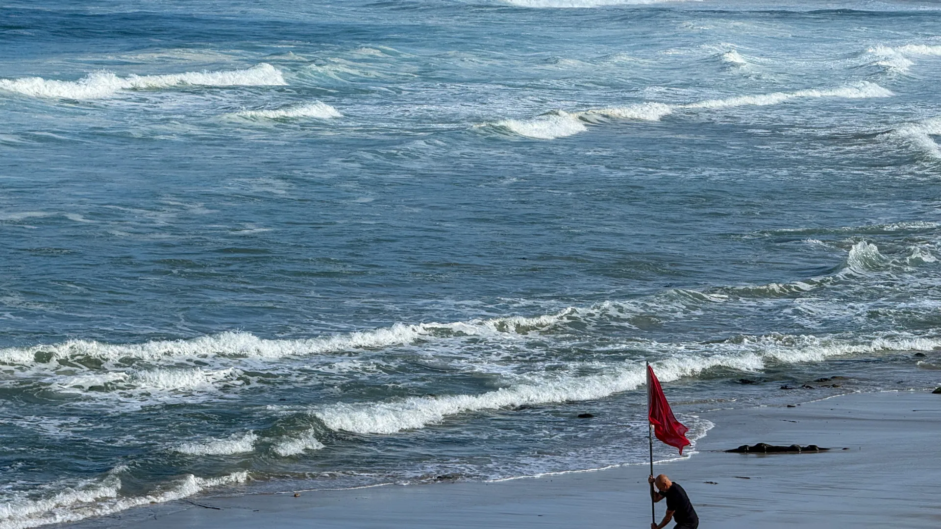 Após 10 mortes no litoral de SP, veja dicas para evitar afogamentos