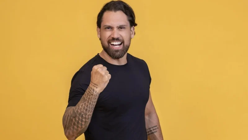 Post antigo de Brigido em apoio a casamento gay alimenta boatos na web