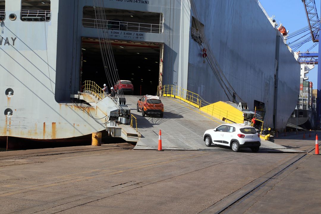 Emplacamentos de veículos se destacam em janeiro