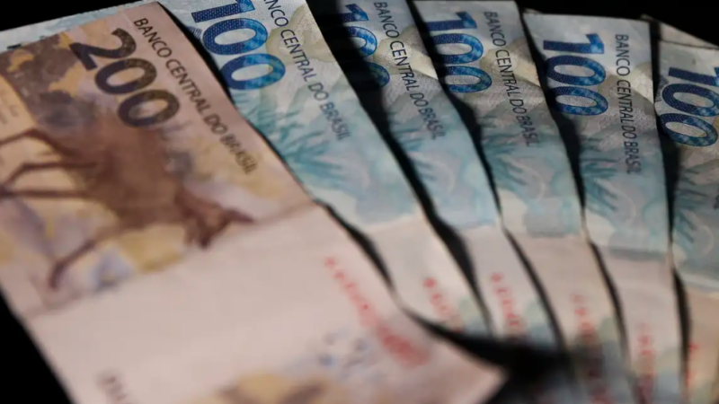 Arrecadação federal bate recorde em janeiro