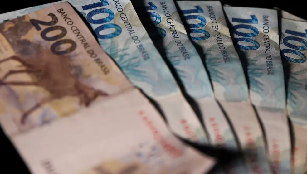 Arrecadação federal bate recorde em janeiro