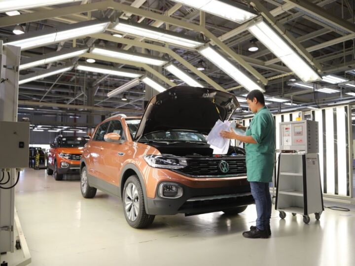 Entenda a crise de mão de obra qualificada na indústria em meio a recorde de empregos