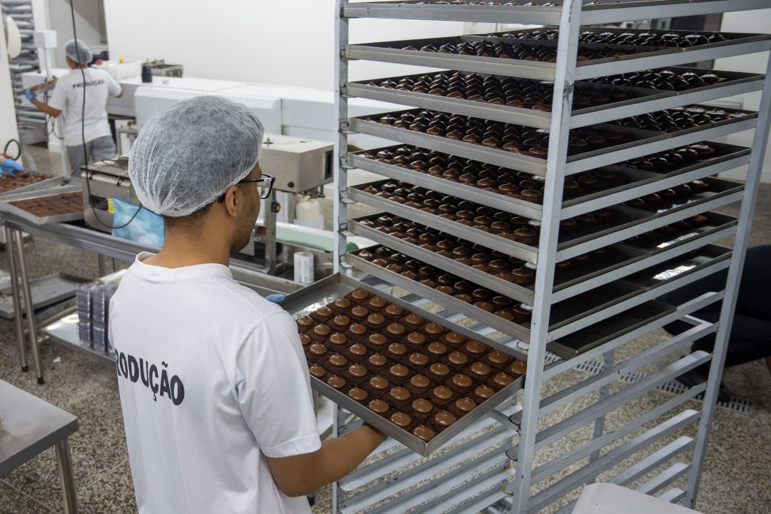 Índice de evolução do número de empregados da indústria tem pior janeiro desde 2017