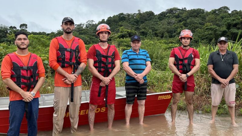 Bombeiros resgatam moradores ilhados após fortes chuvas em Guarantã do Norte