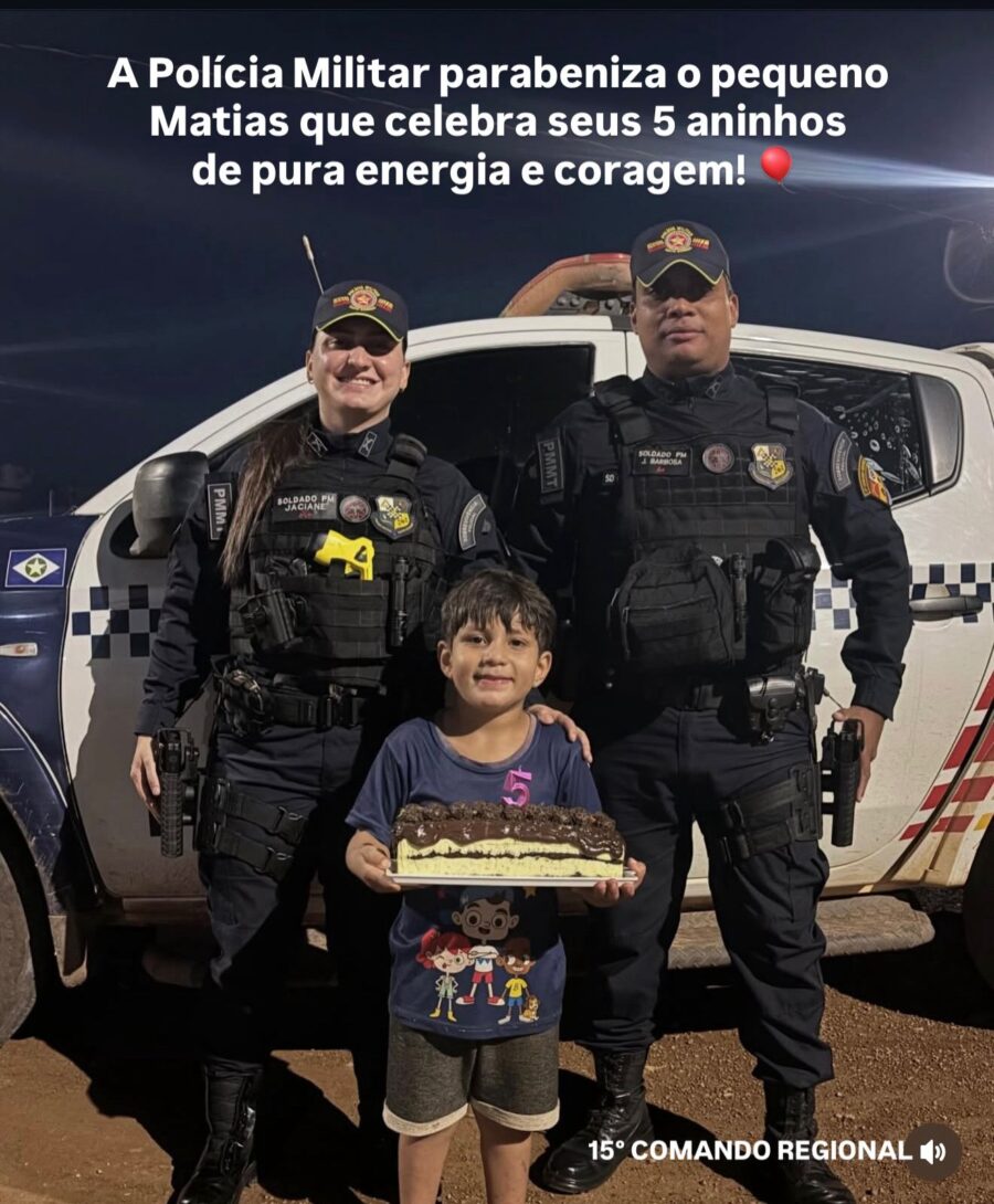 Polícia Militar homenageia pequeno admirador da corporação em aniversário de 5 anos