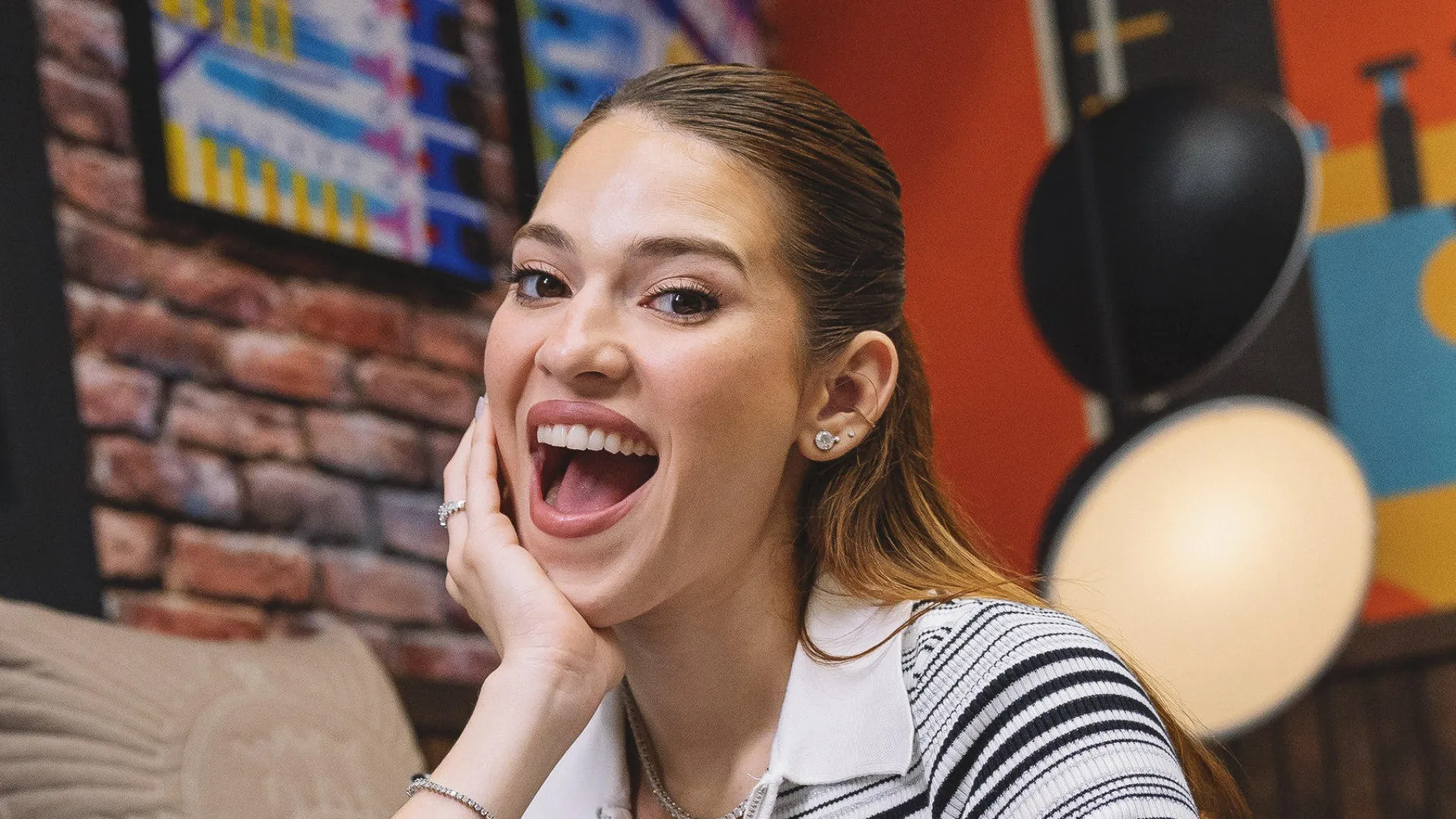 Ana Clara Lima se divide entre Sapucaí, Salvador e compromissos com o BBB 26