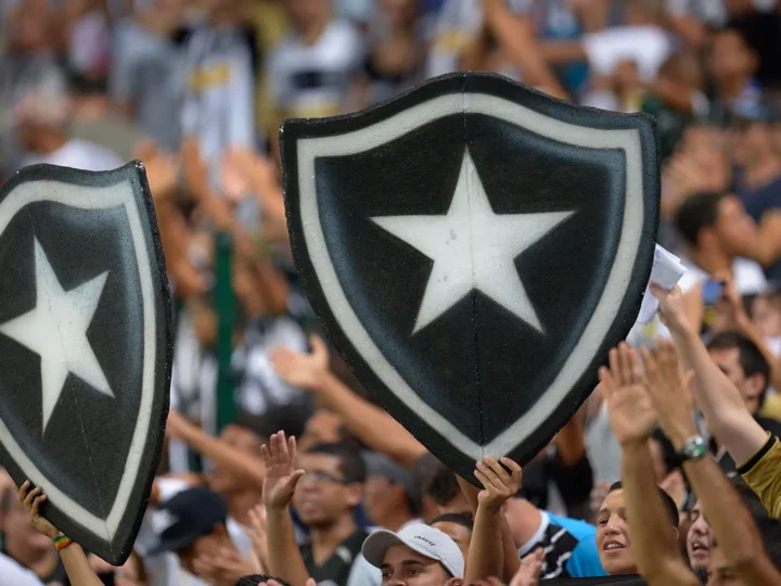 Botafogo supera Nacional e segue vivo na Pré-Libertadores