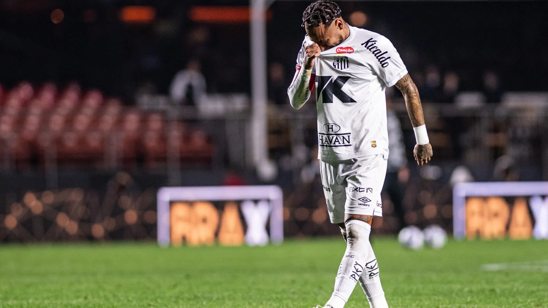 Entenda a briga entre Neymar e Thiago Mendes