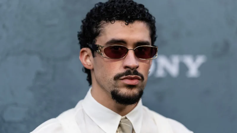 Bad Bunny diz que sonha em conhecer o Brasil e que Xuxa marcou a sua infância